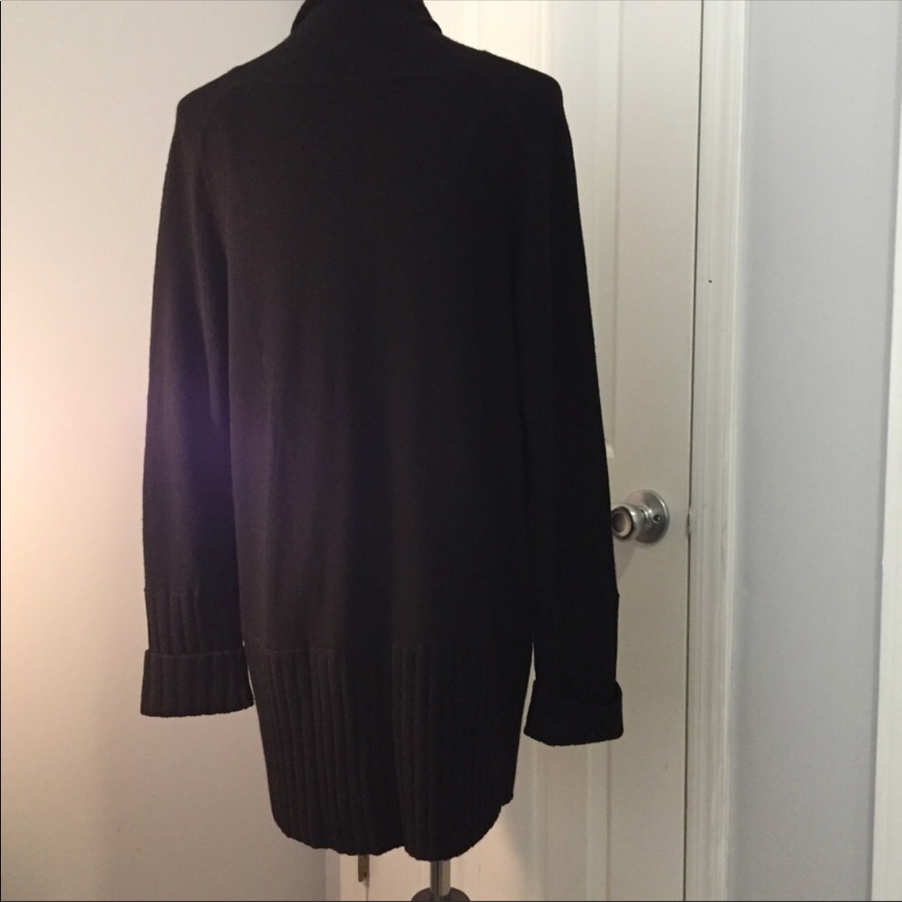 Cardigan - Picture 3 of 5